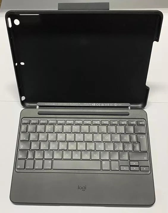 Logitech Slim Combo für iPad der 5. & 6. Generation (920-009034 / 920-009046 NEU