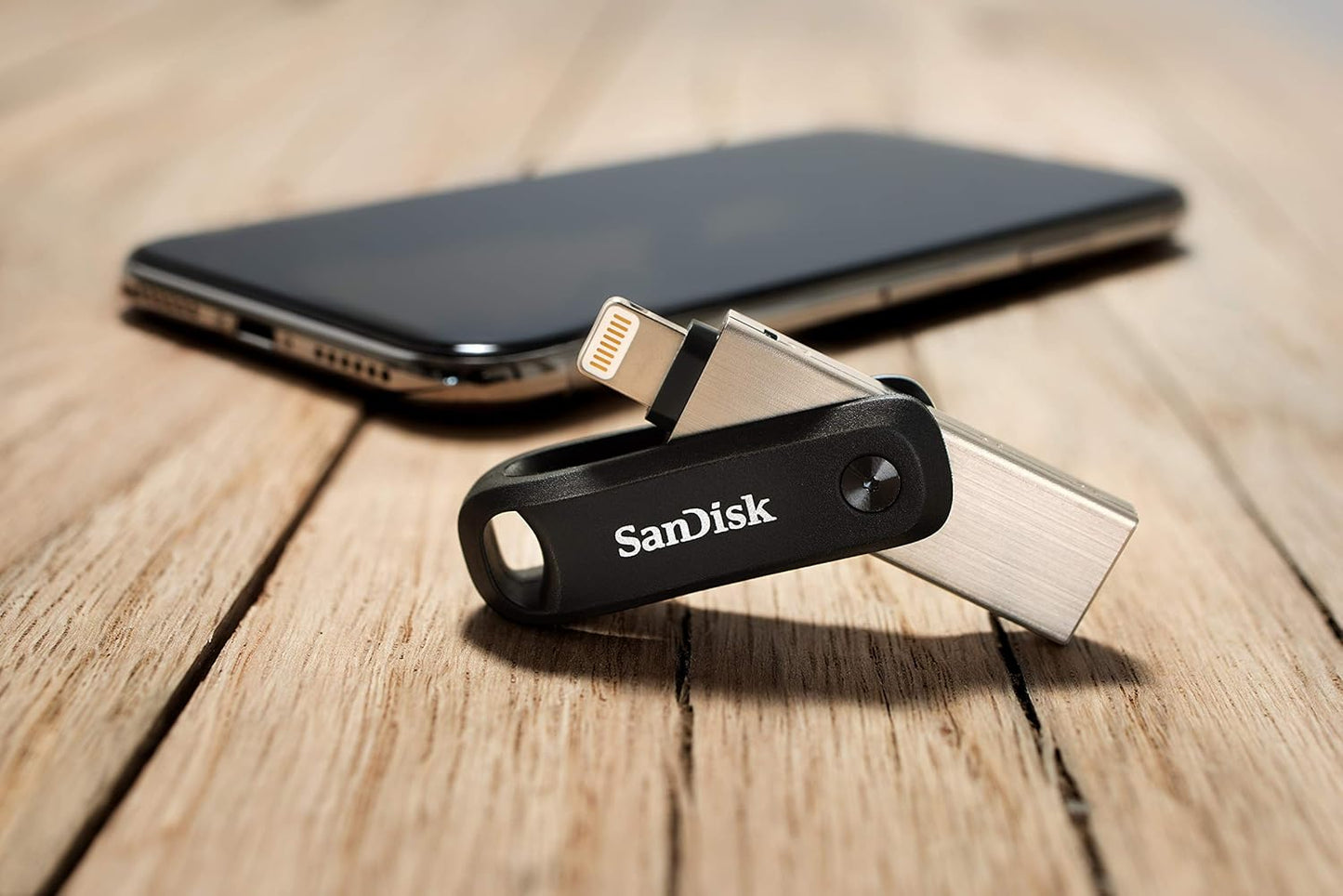 SanDisk iXpand Go Flash-Laufwerk iPhone Speicher 128 GB - Bestartikel-Shop