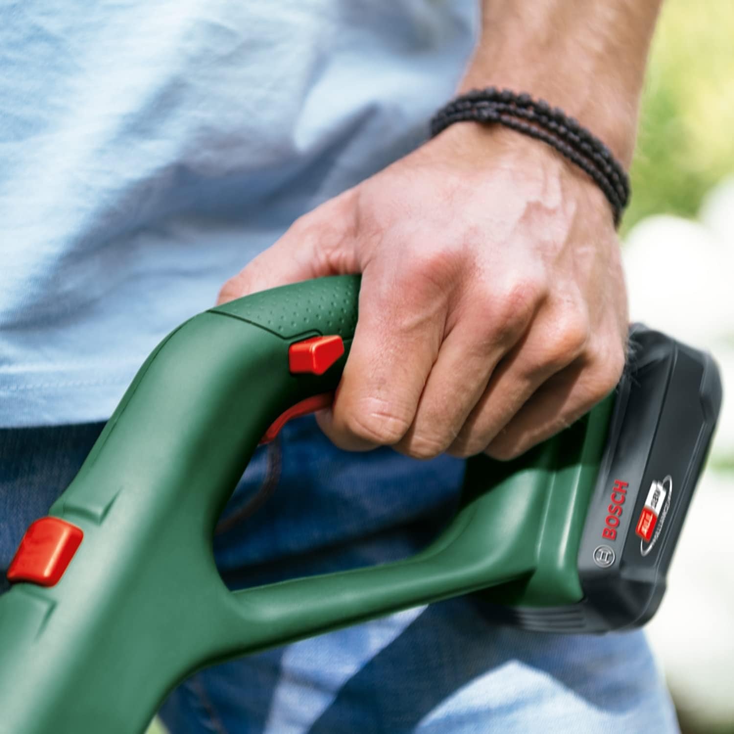 Bosch Akku Rasentrimmer EasyGrassCut 18V-230 mit Akku 2,0 Ah und Ladegerät - Bestartikel-Shop