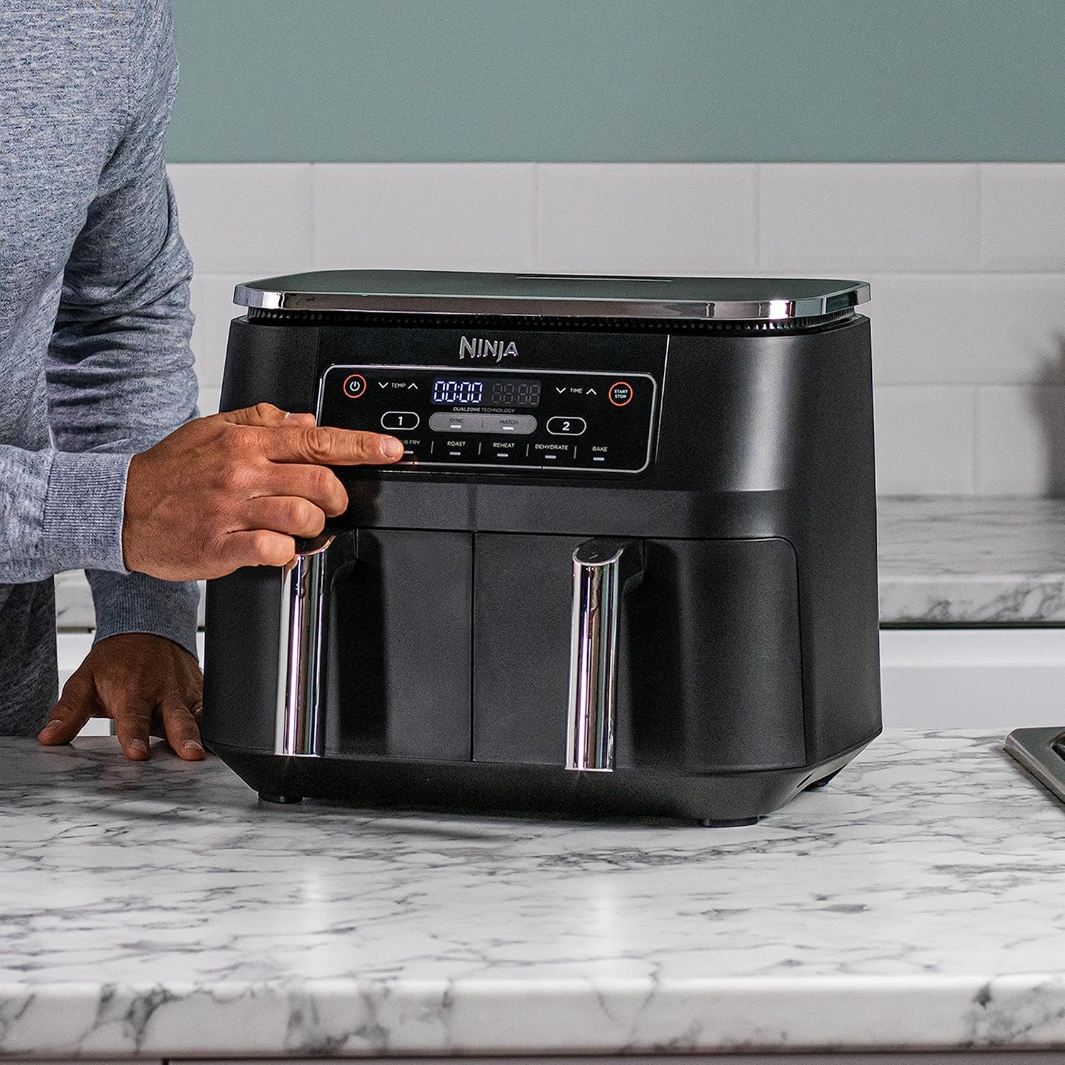 Ninja Foodi Dual Zone Digitale Heißluftfritteuse, AF300EU, 7,6L Airfryer schwarz - Bestartikel-Shop