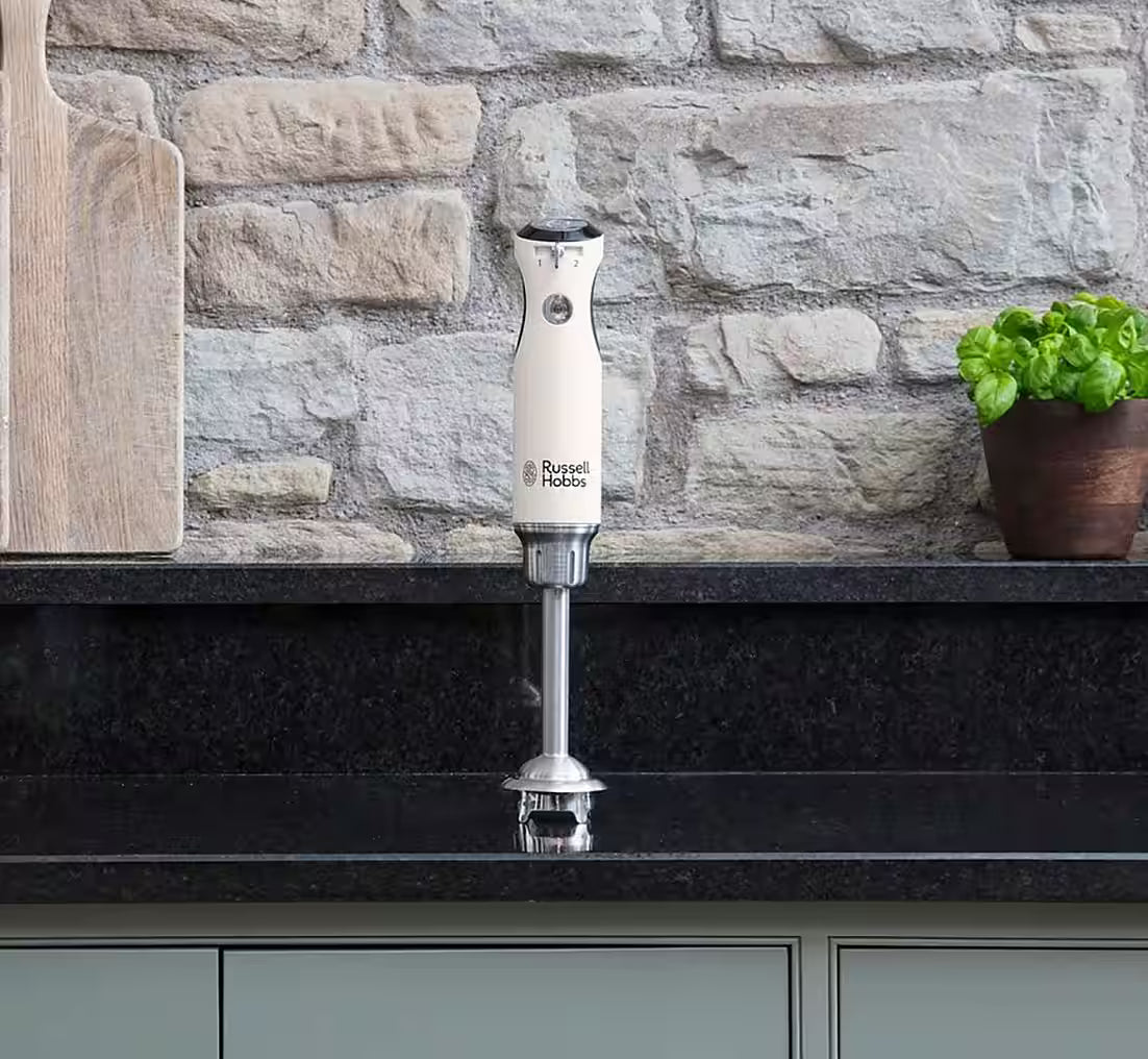 Russell Hobbs Stabmixer [Pürierstab] Retro Creme (Messbecher + Deckel, BPA-frei, spülmaschinenfest, Infinity-Mix-Technologie, für Smoothie, Suppen, Saucen, Babynahrung) Vintage Zerkleinerer